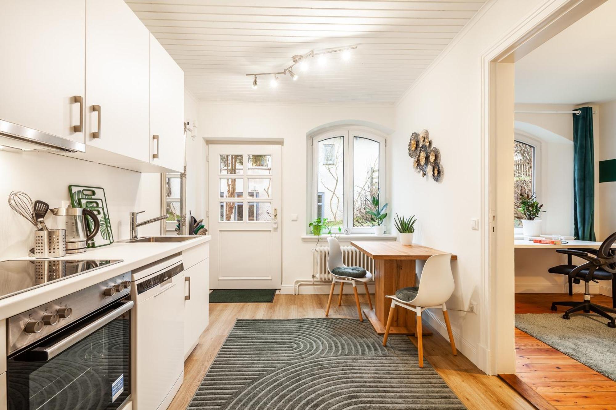 Wohnoase An Der Trave, Mit Eigener Terrasse Apartment *